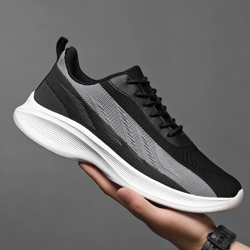 Lightweight Men’s Mesh Trainers – AirWave Sneakers with Cushioned Sole