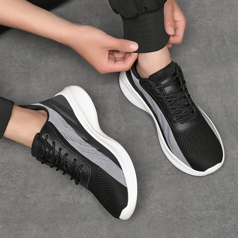 Lightweight Men’s Mesh Trainers – AirWave Sneakers with Cushioned Sole