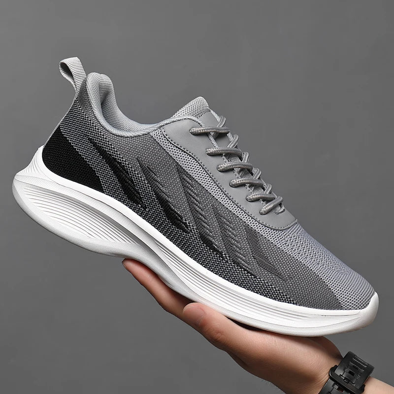 Lightweight Men’s Mesh Trainers – AirWave Sneakers with Cushioned Sole